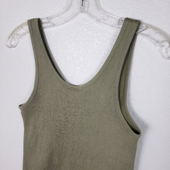 Athleta Recharge Ribbed Tank Top Olive/ Sage Green size M Athleisure Minimalist - Picture 9 of 11